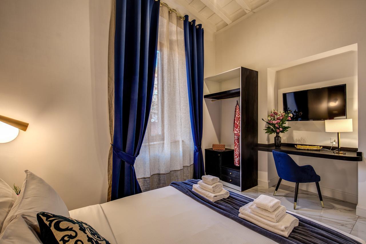 Little Queen Pantheon 4* Roma